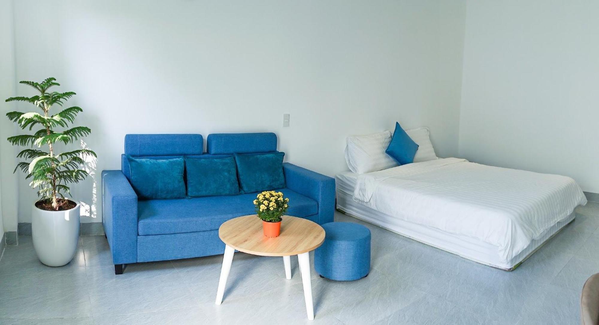 Local White House - Ecofriendly Homestay * Da Nang