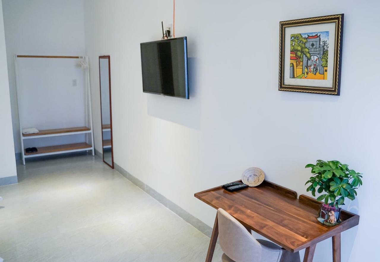 Local White House - Ecofriendly Homestay *