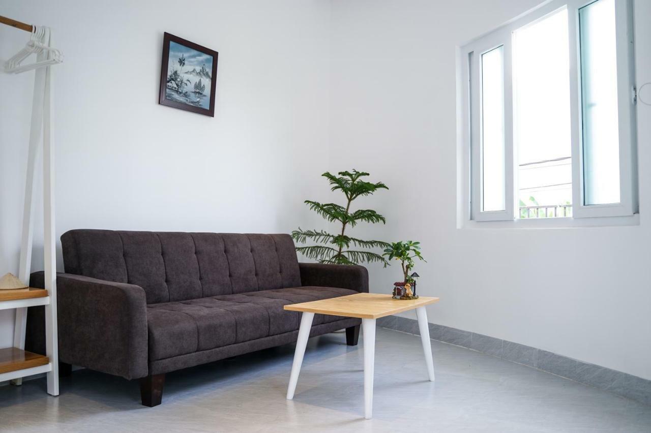 Local White House - Ecofriendly Homestay Da Nang
